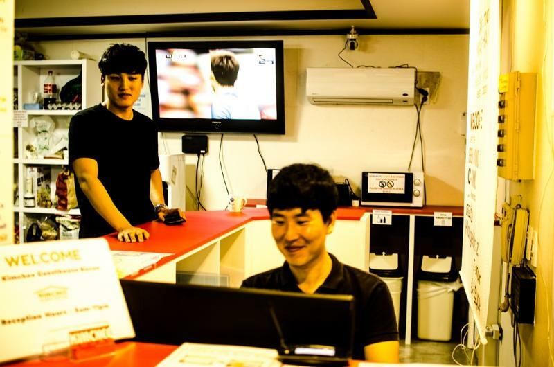 Kimchee Busan Downtown Guesthouse Extérieur photo