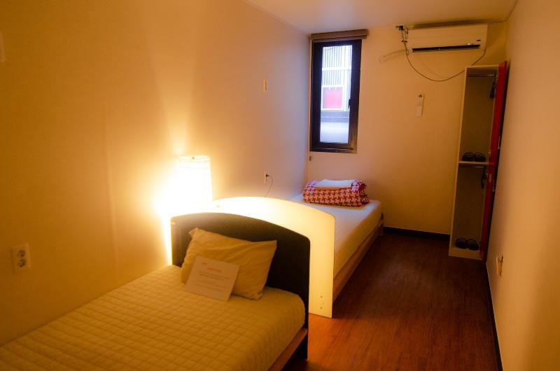 Kimchee Busan Downtown Guesthouse Extérieur photo